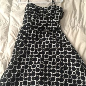 Dress, worn once, smoke free & pet free home